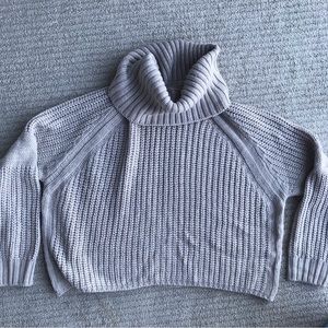 Grey cowl-neck chunky knit sweater A2